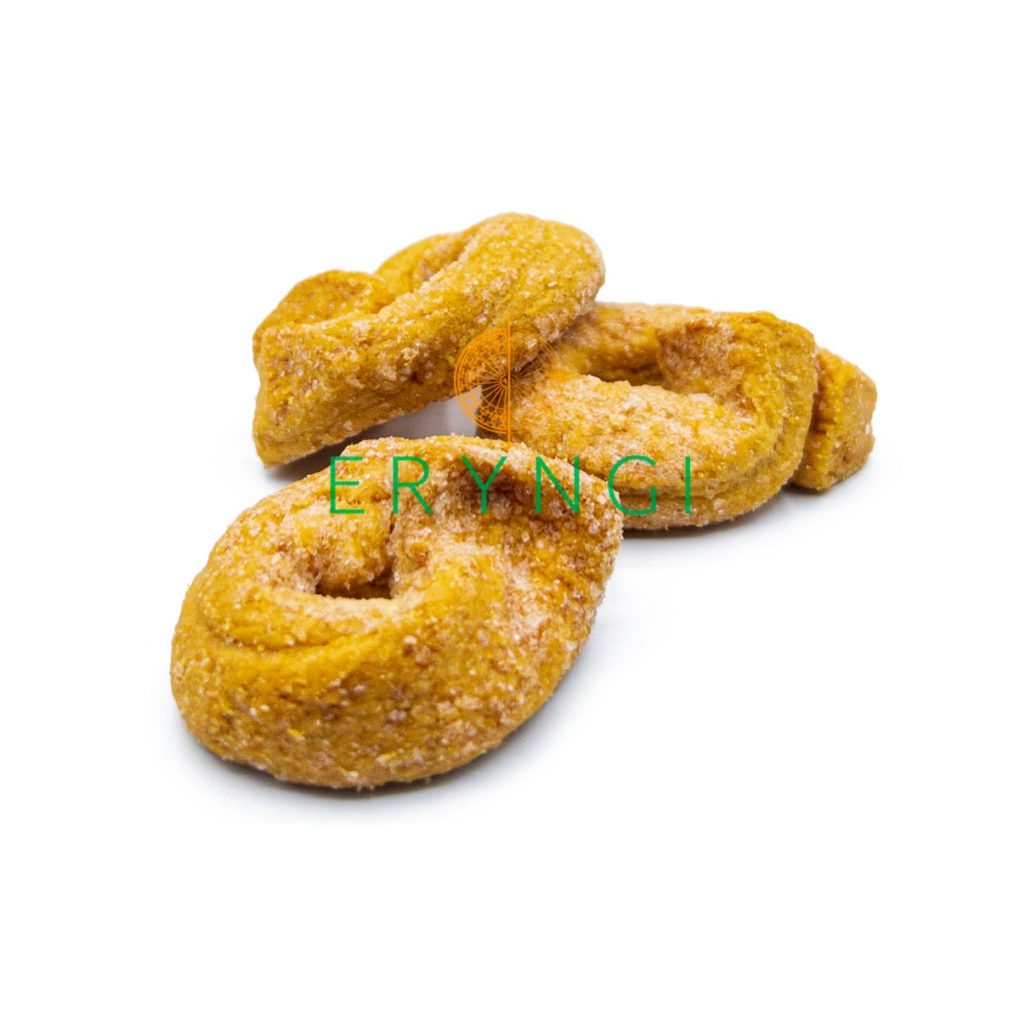 Delizie al vino bianco. Dolci tipici pugliesi.